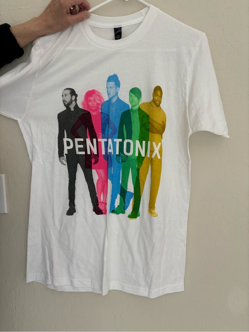 Pentatonix White Graphic Tee with Multicolor Silhouettes - Unbranded